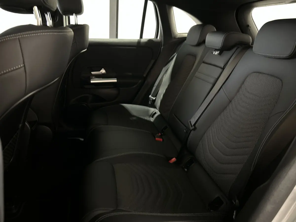 350 4MATIC Advanced 67 kWh | SOH 98,3 % | Parkeerpakket | Rij-assistentiepakket