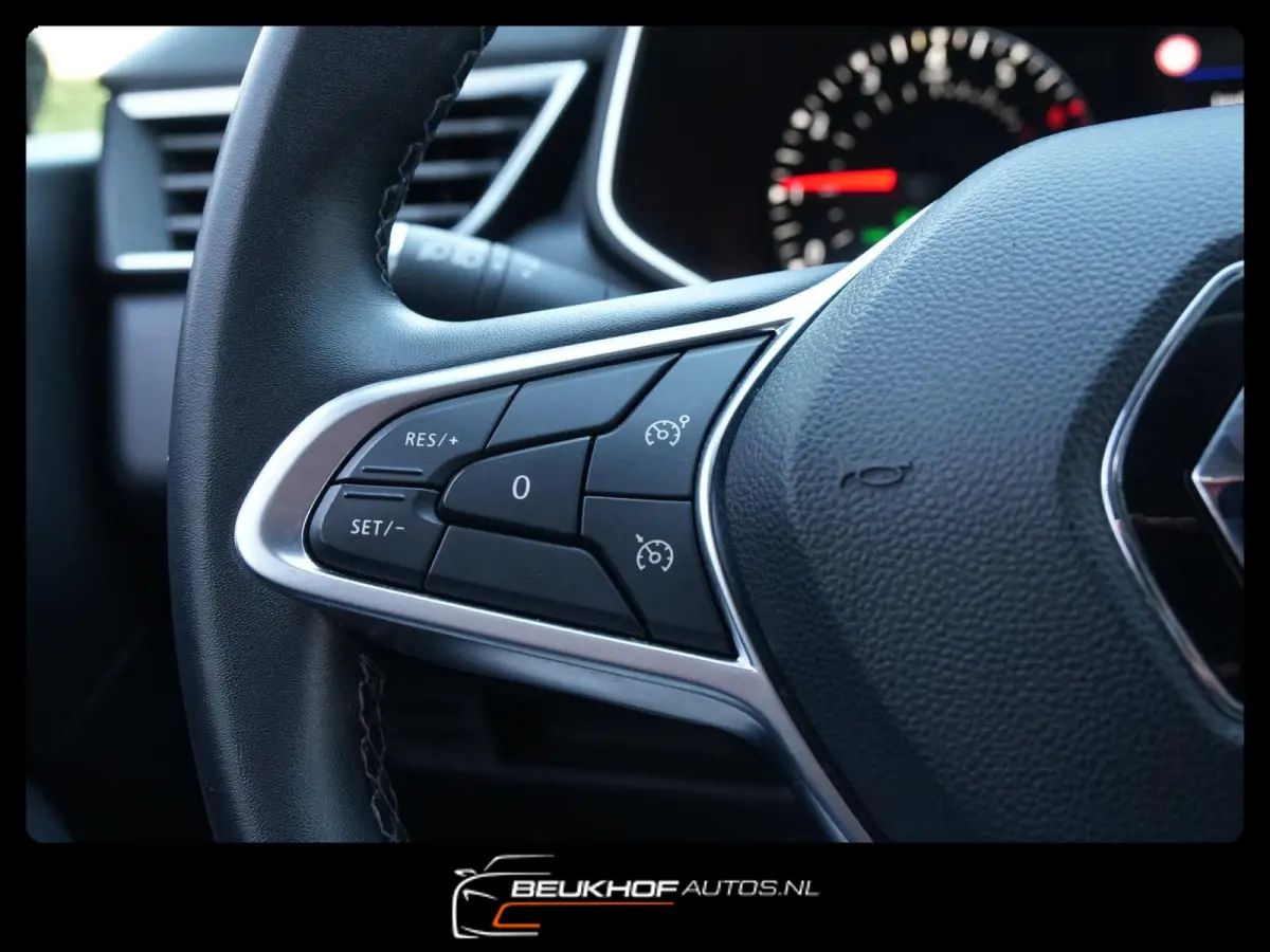 1.0 Intens Navigatie Cruise Control Velgen