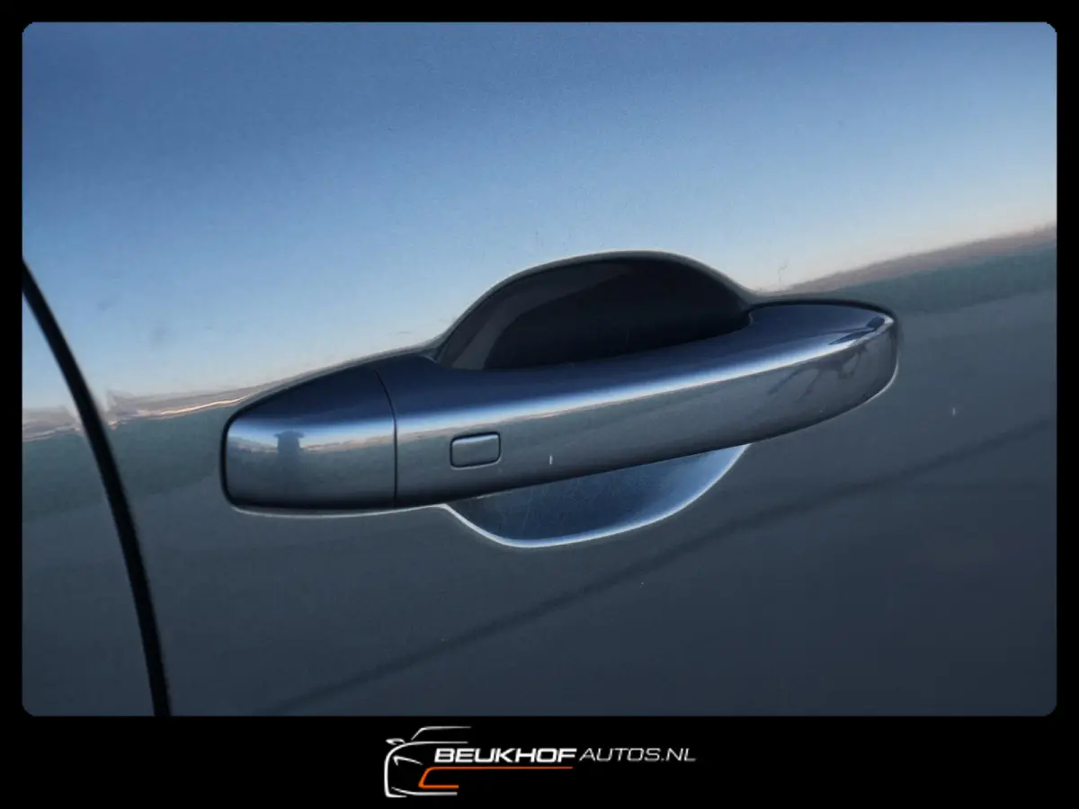 1.0 Intens Navigatie Cruise Control Velgen