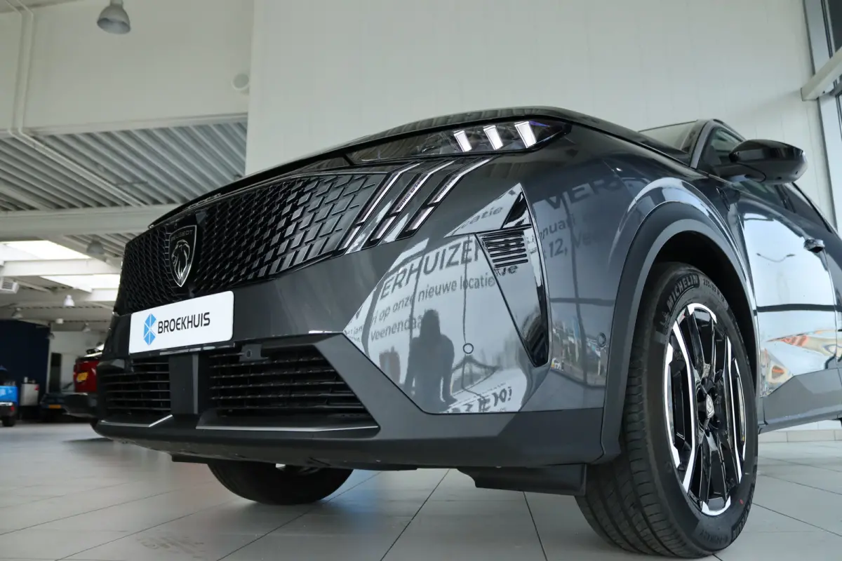 1.6 Plug-in Hybrid 195 GT | 8 Jaar Garantie | Adapt. Cruise | 360 Camera | Stoel+Stuurverwarming | Navi | Carplay | Elekt. Klep | Matrix | Keyless | 7 Pers