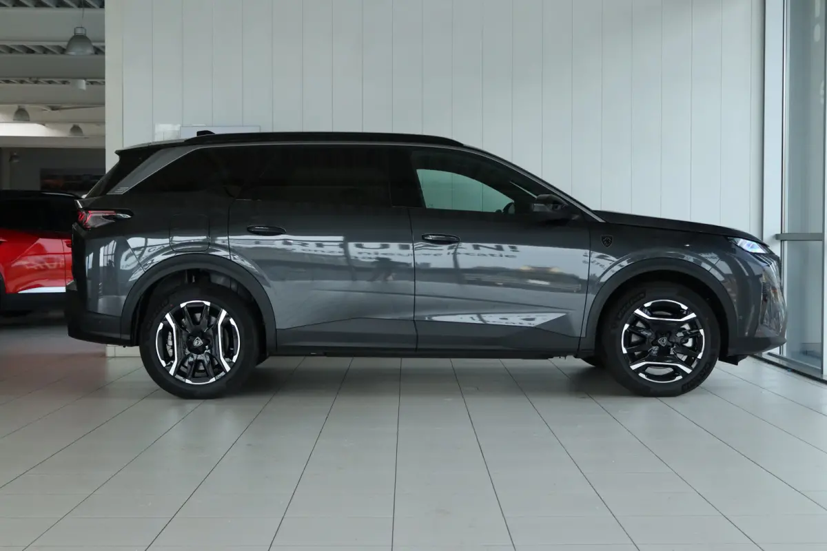 1.6 Plug-in Hybrid 195 GT | 8 Jaar Garantie | Adapt. Cruise | 360 Camera | Stoel+Stuurverwarming | Navi | Carplay | Elekt. Klep | Matrix | Keyless | 7 Pers