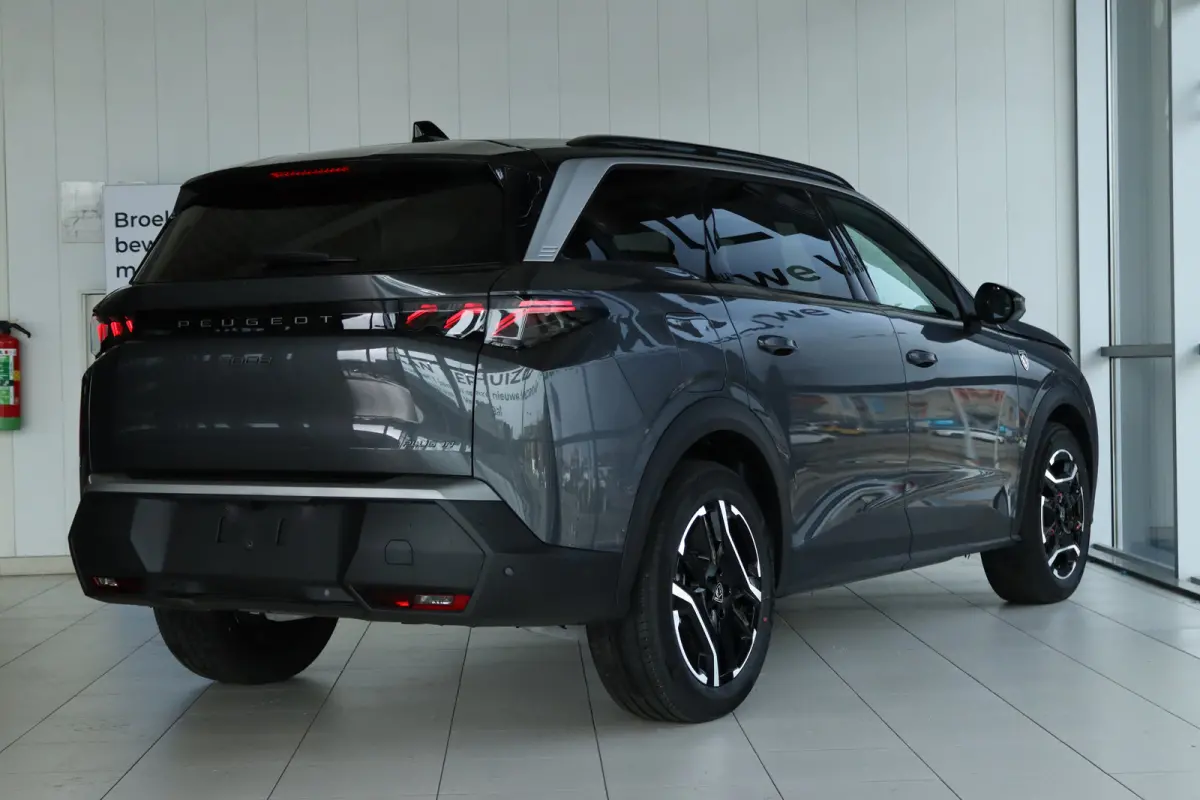 1.6 Plug-in Hybrid 195 GT | 8 Jaar Garantie | Adapt. Cruise | 360 Camera | Stoel+Stuurverwarming | Navi | Carplay | Elekt. Klep | Matrix | Keyless | 7 Pers