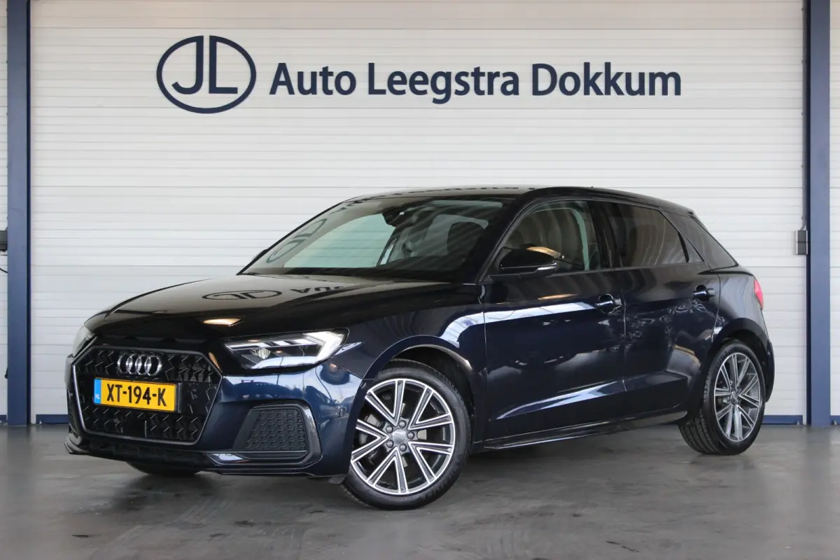 30 TFSI epic Carplay | Virtual Cockpit | LED | Stoelverw. | Airco | Bluetooth | Getint glas | 17" LMV | PDC
