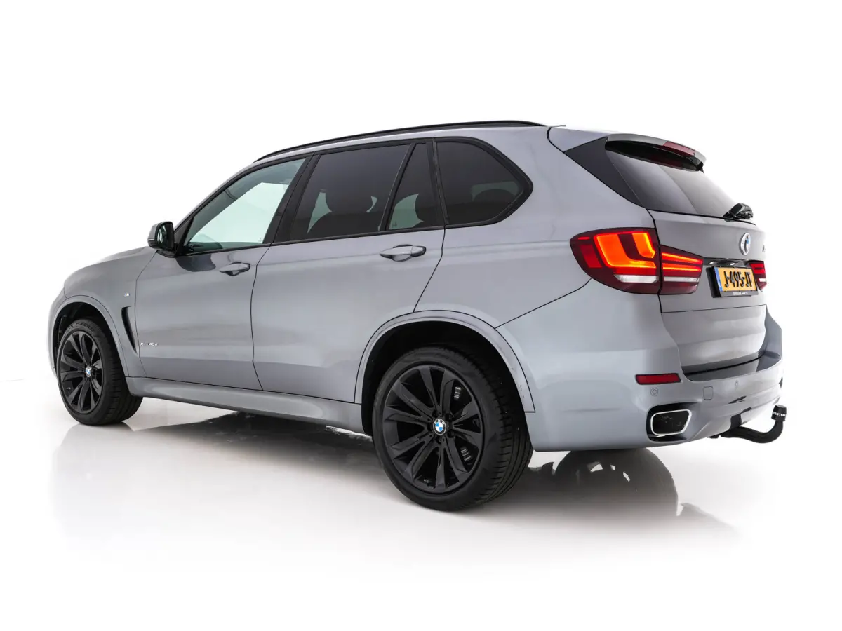 xDrive40d *Right-Hand-Drive* M-Sport-Styling High Executive [ 7-Pers. ] Aut. *LEATHER | XENON | MEMORY-PACK | HEATED-SPORTSEATS | NAVI-FULLMAP | SHIFTPADDLES | PRIVACYGLASS | ECC | TOWBAR | 