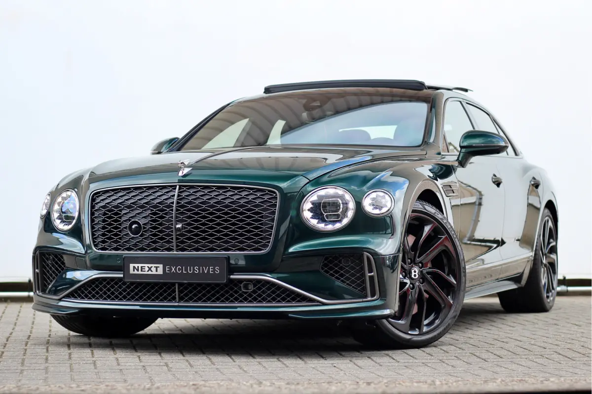 4.0 V8 Hybrid Speed | Touring | Rotating | Naim | Panoramadak