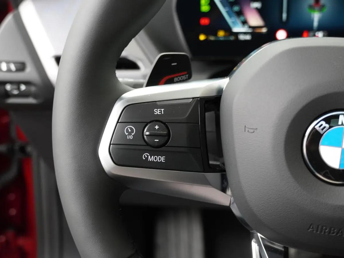 220 | M Sportpakket Pro | Innovation Package | Head-up Display | Comfort Access