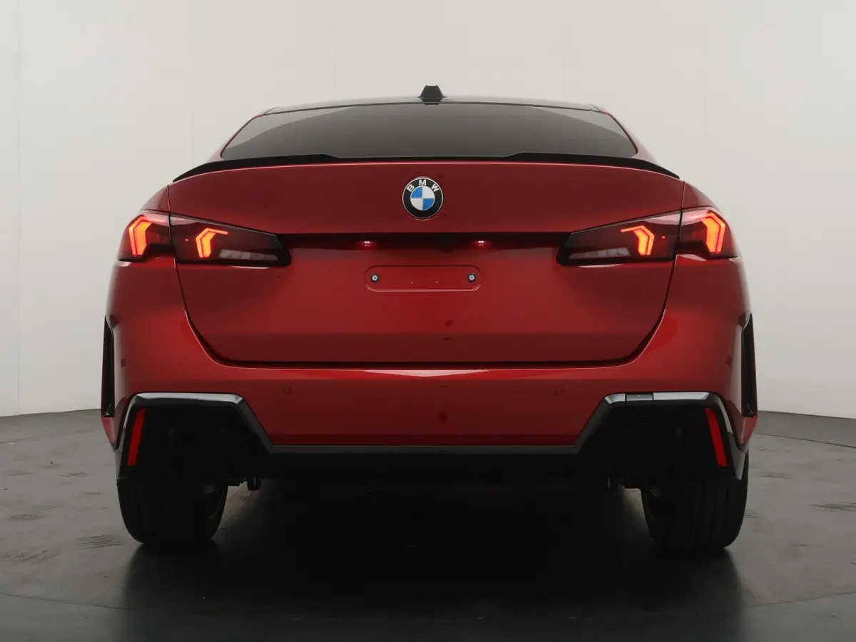 220 | M Sportpakket Pro | Innovation Package | Head-up Display | Comfort Access