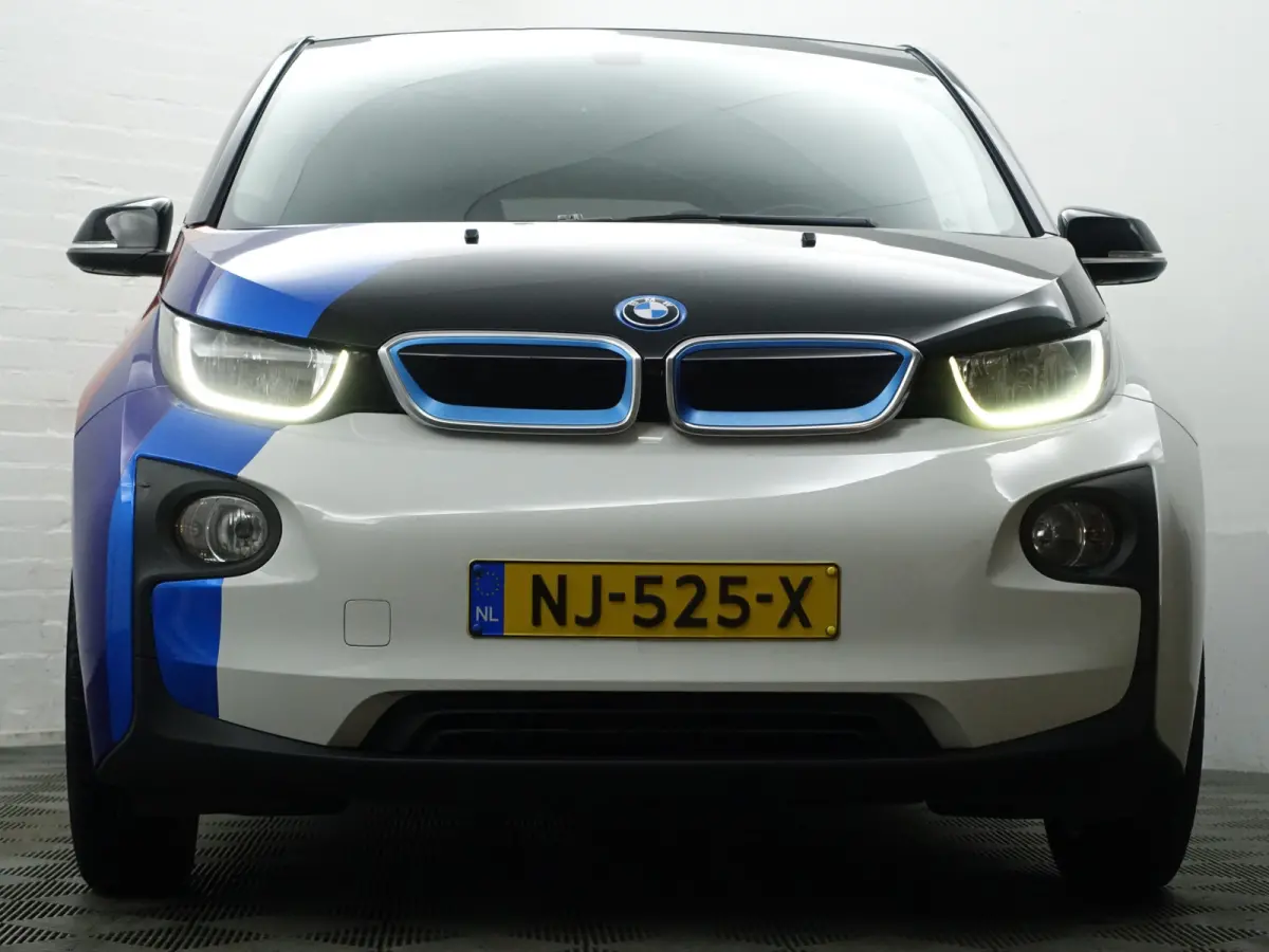High Voltage Edition 94Ah 33 kWh- Xenon Led, Park Assist, Stoelverwarming, Navigatie, Cruise, Privacy Glass
