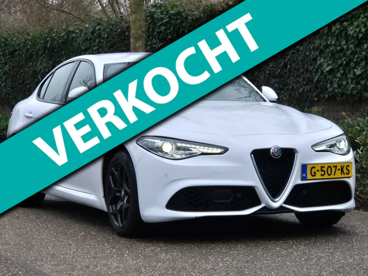 2.0 T AWD Veloce 280 PK Automaat Line Assist Camera Rood Leder Stuurverwarming