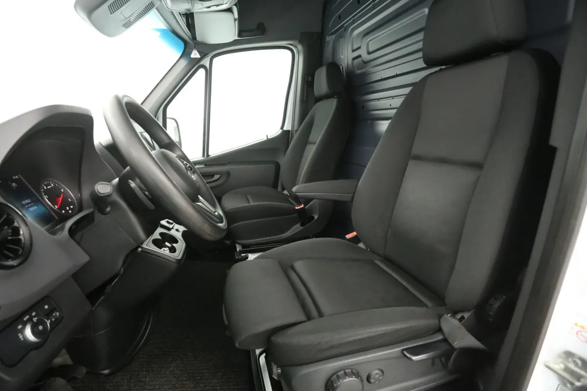 314 2.2 CDI 143PK | Marge | Automaat | Airco | Cruise | Camera | Carplay | Navi | Parkeersens.