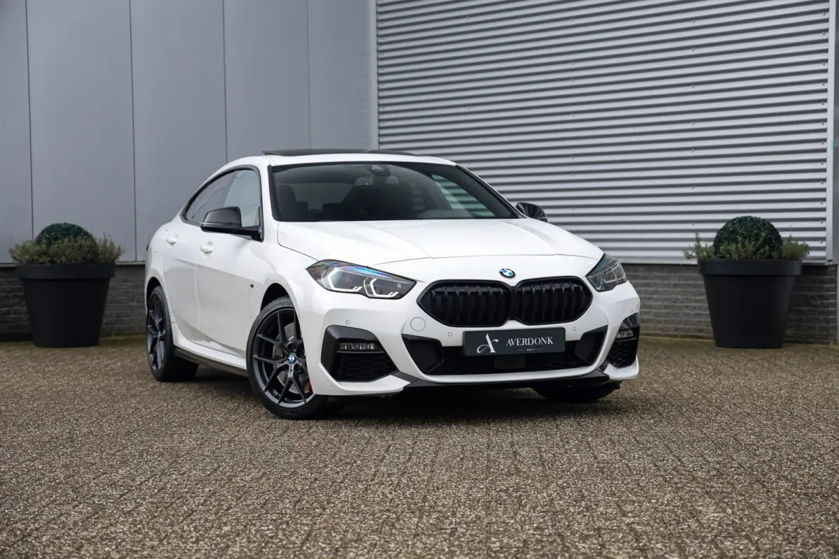 218i M-Sport Pro NAP|Pano|ACC|Cam|Keyless