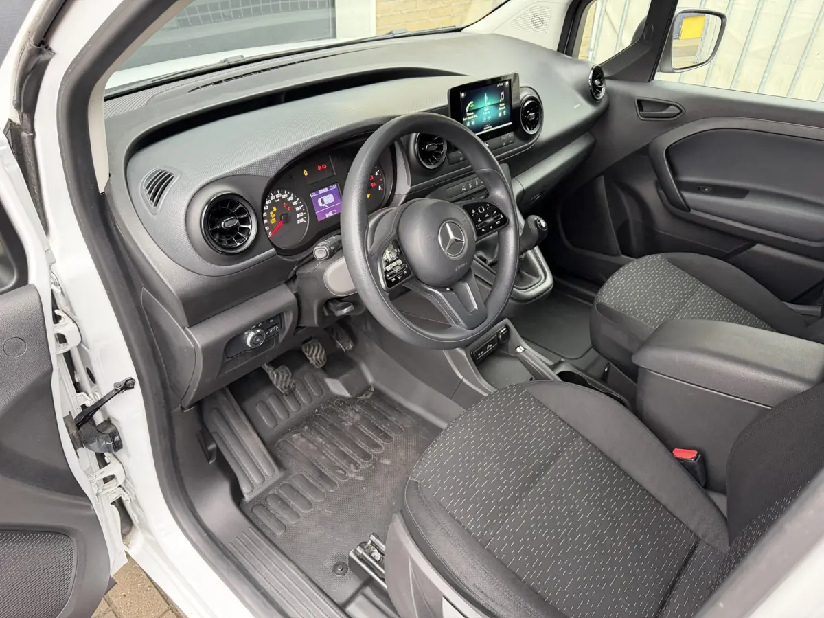 108 CDI Euro 6 L1 Pro CarPlay/cruise control/pdc