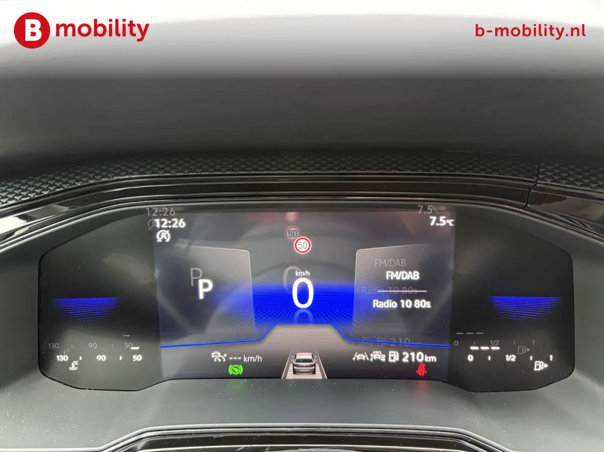1.0 TSI Life Edition Automaat Achteruitrijcamera | Apple CarPlay | Adaptive Cruise Control | DAB Audio