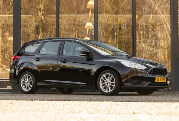 1.0 Trend | Automaat | Lage kilometerstand |