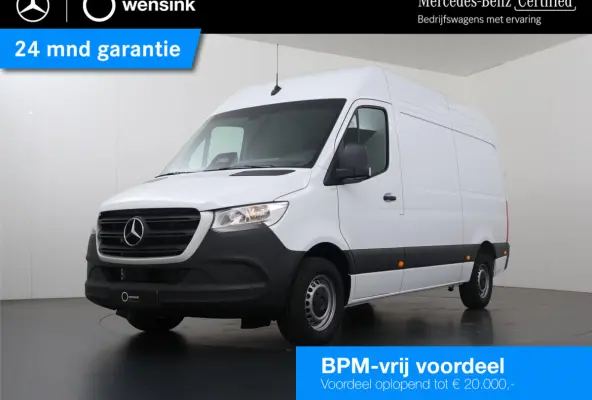 317 L2H2 RWD PRO | 3500kg TREKKEN | FACELIFT | 3-ZITS | CAMERA | AUTOMAAT