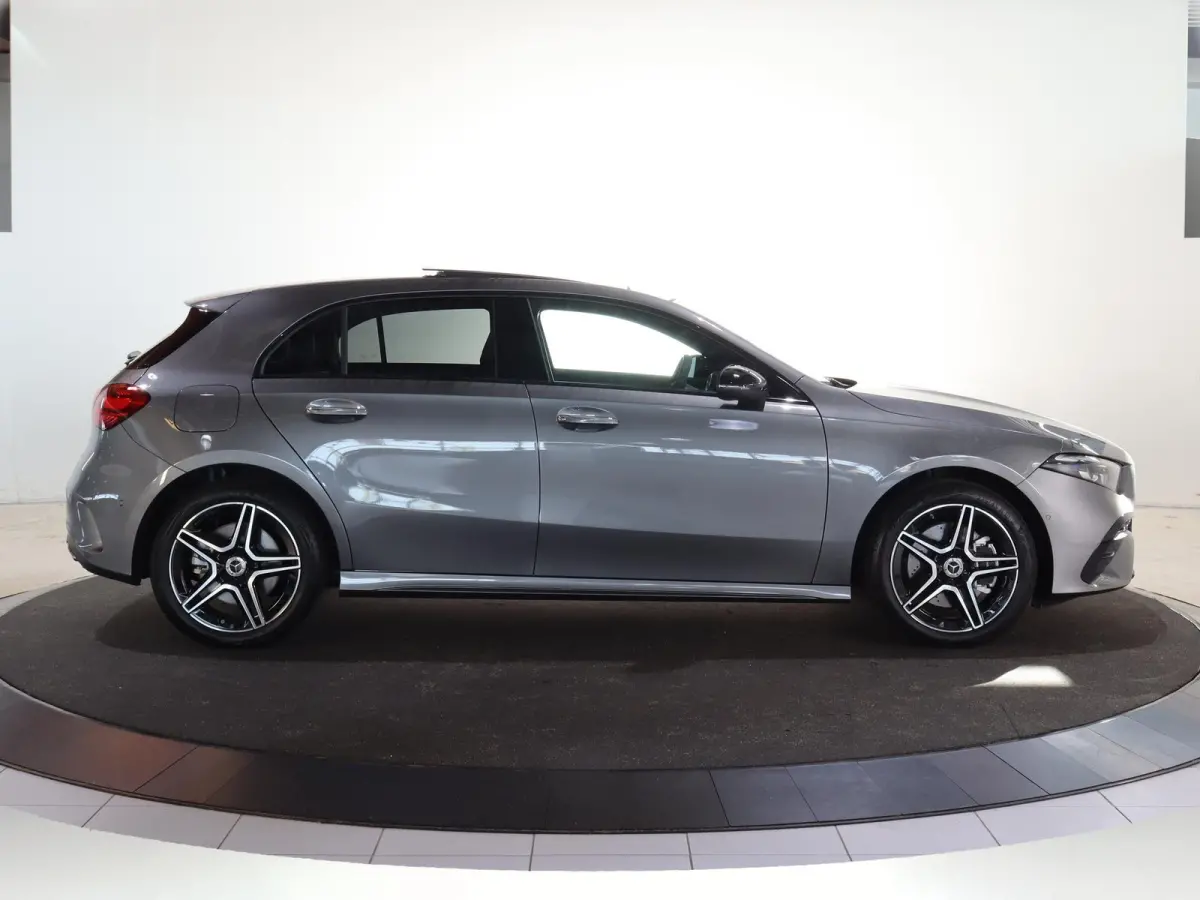 250e Business Solution AMG | Panoramaschuifdak | Stoelverwarming | Achteruitrijcamera |  MULTIBEAM LED | Nightpakket |