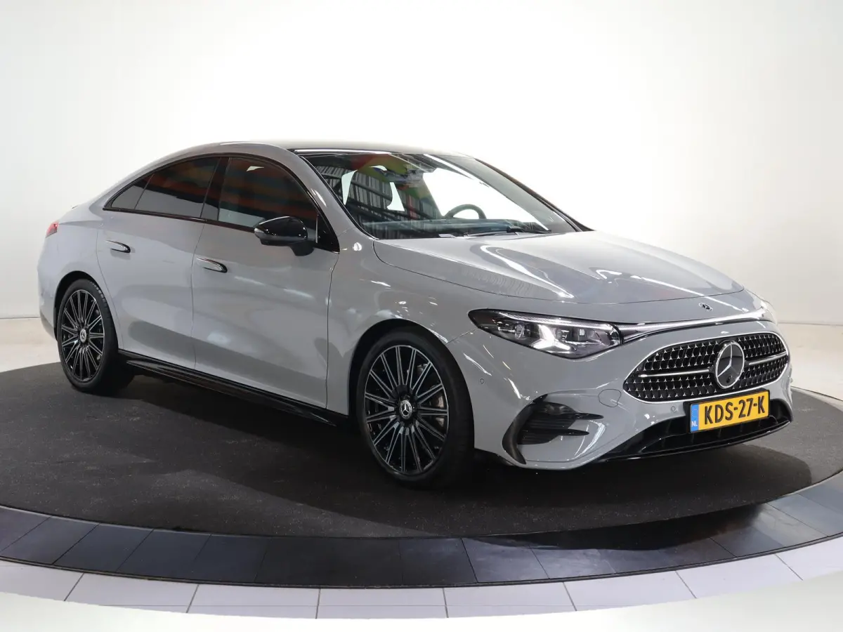 200 Business Solution AMG | Beschikbaar vanaf juli 2026 | Night | AMG-line Plus | | Head-Up | Trekhaak | Matrix Led | Panoramadak  |