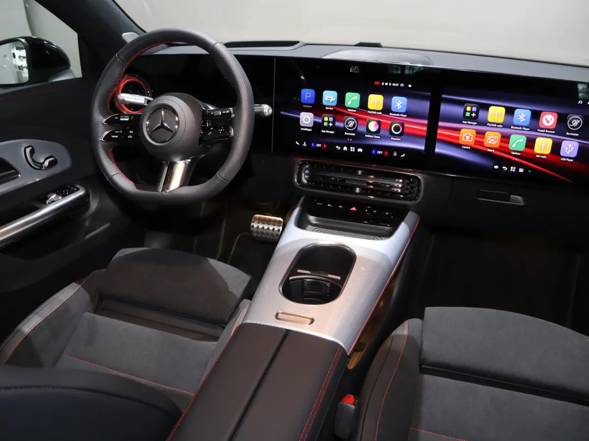 200 Business Solution AMG | Beschikbaar vanaf juli 2026 | Night | AMG-line Plus | | Head-Up | Trekhaak | Matrix Led | Panoramadak  |