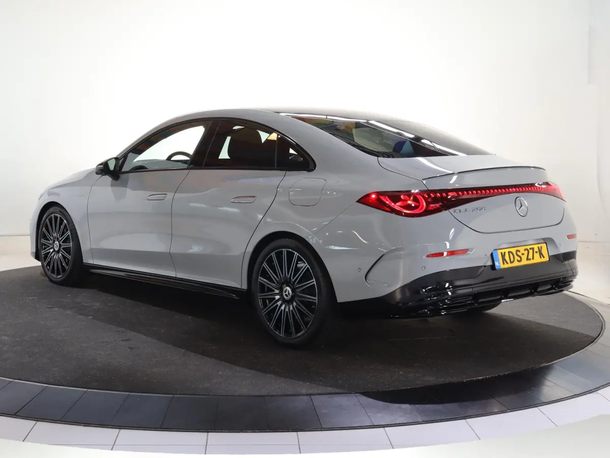 200 Business Solution AMG | Beschikbaar vanaf juli 2026 | Night | AMG-line Plus | | Head-Up | Trekhaak | Matrix Led | Panoramadak  |