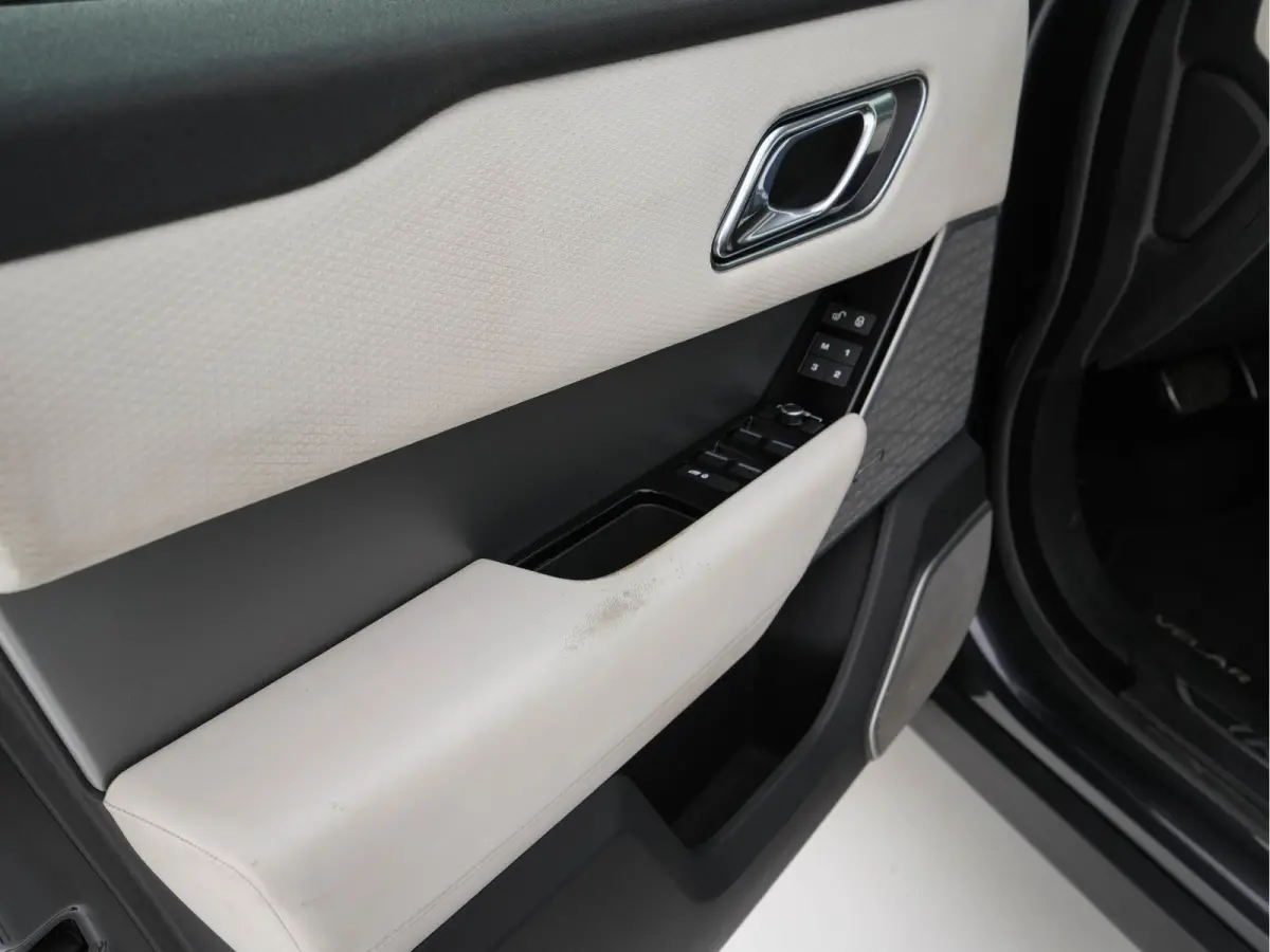 2.0 I4 AWD R-Dynamic HSE Aut. *PANO | LEATHER | FULL-LED | MEMORY-PACK | BLINDSPOT | MERIDIAN-SURROUND | DIGI-COCKPIT | CAMERA | KEYLESS | HEATED-COMFORTSEATS | PRIVACYGLASS | SHIFTPADDLES |
