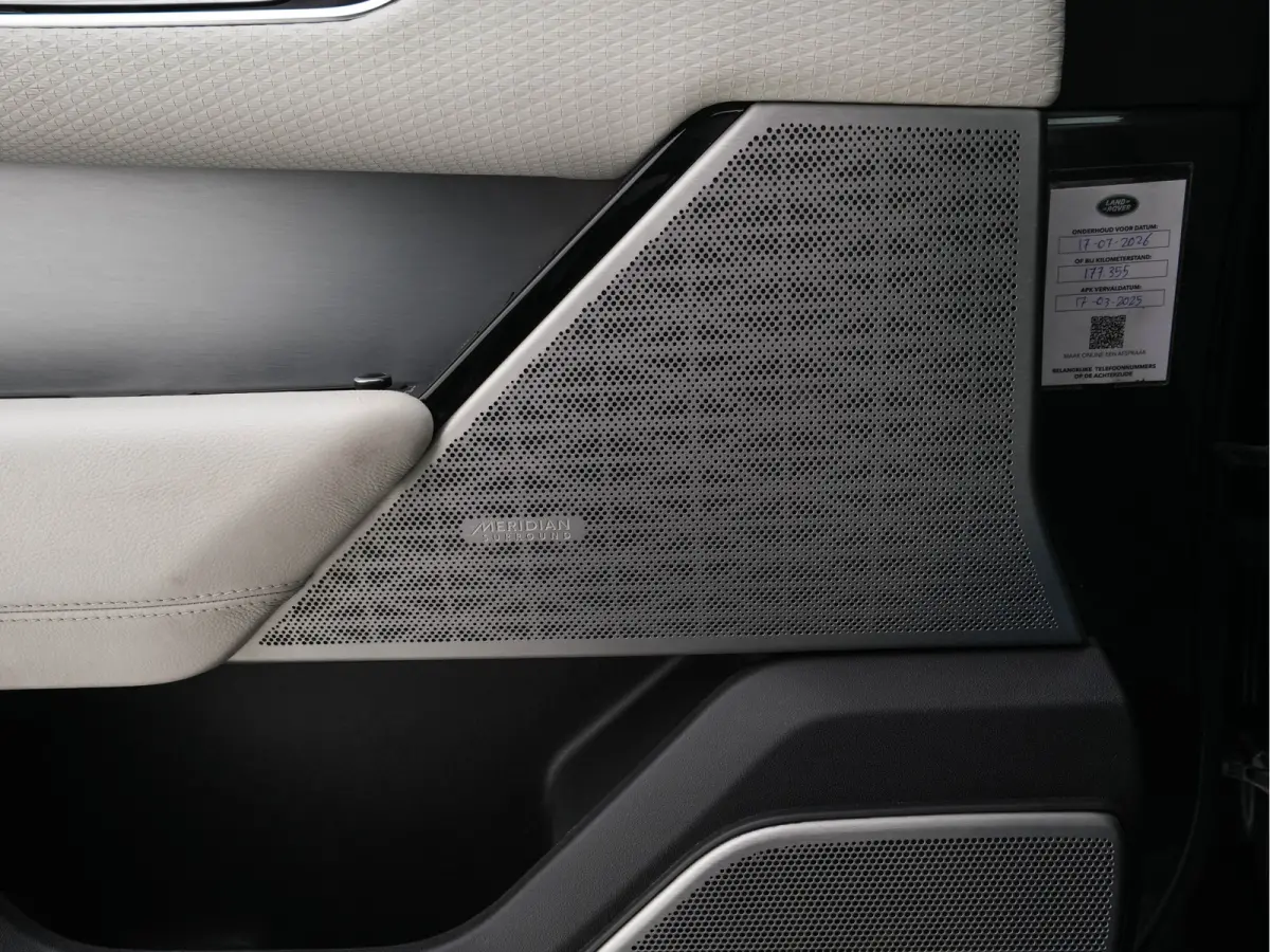 2.0 I4 AWD R-Dynamic HSE Aut. *PANO | LEATHER | FULL-LED | MEMORY-PACK | BLINDSPOT | MERIDIAN-SURROUND | DIGI-COCKPIT | CAMERA | KEYLESS | HEATED-COMFORTSEATS | PRIVACYGLASS | SHIFTPADDLES |