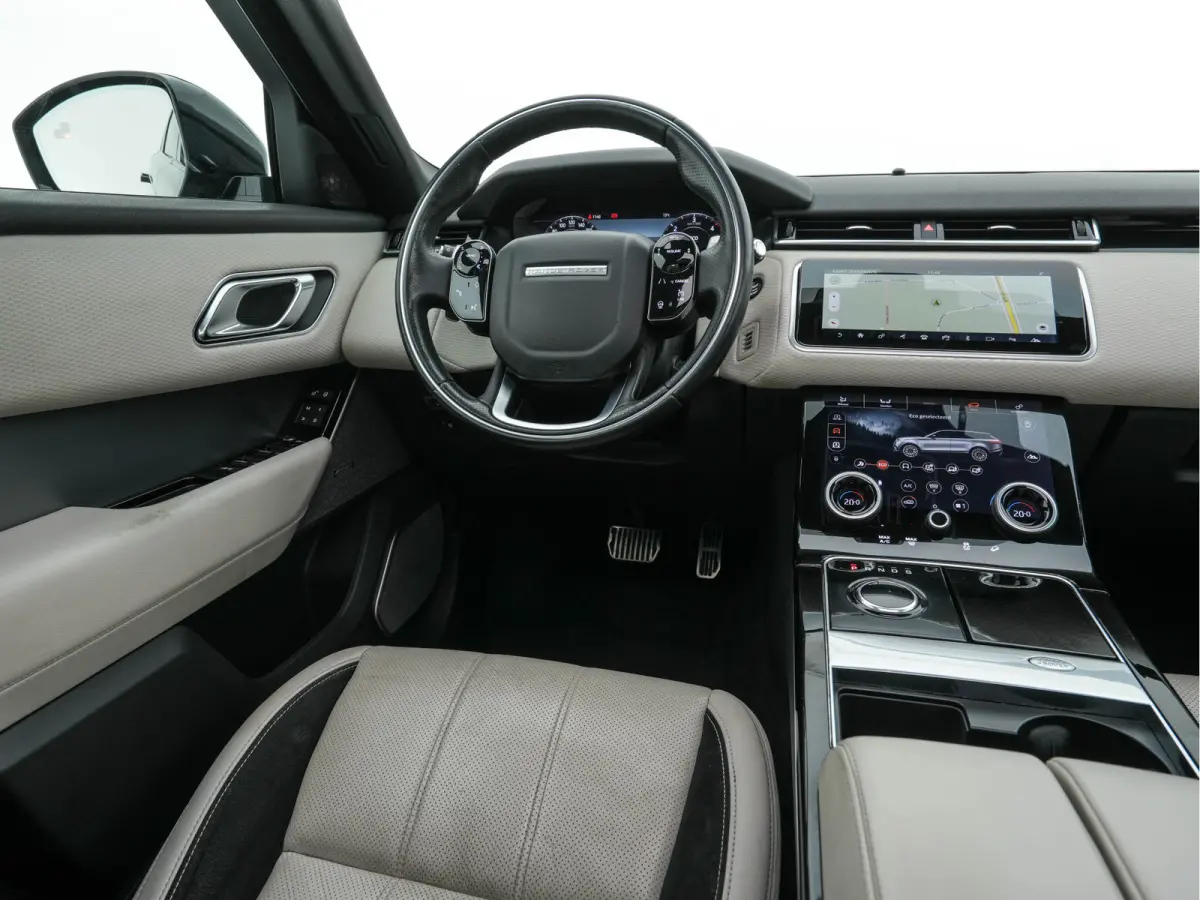 2.0 I4 AWD R-Dynamic HSE Aut. *PANO | LEATHER | FULL-LED | MEMORY-PACK | BLINDSPOT | MERIDIAN-SURROUND | DIGI-COCKPIT | CAMERA | KEYLESS | HEATED-COMFORTSEATS | PRIVACYGLASS | SHIFTPADDLES |