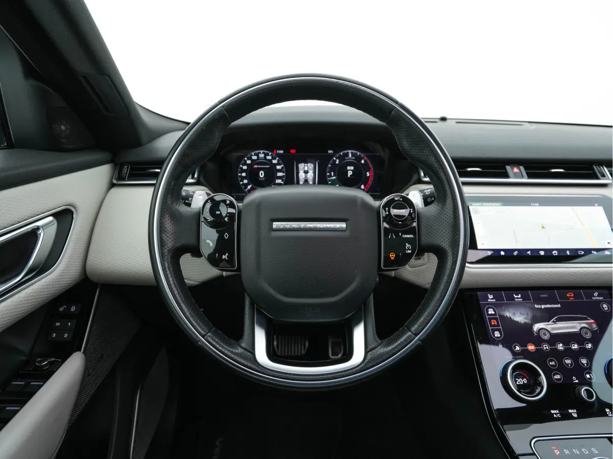 2.0 I4 AWD R-Dynamic HSE Aut. *PANO | LEATHER | FULL-LED | MEMORY-PACK | BLINDSPOT | MERIDIAN-SURROUND | DIGI-COCKPIT | CAMERA | KEYLESS | HEATED-COMFORTSEATS | PRIVACYGLASS | SHIFTPADDLES |