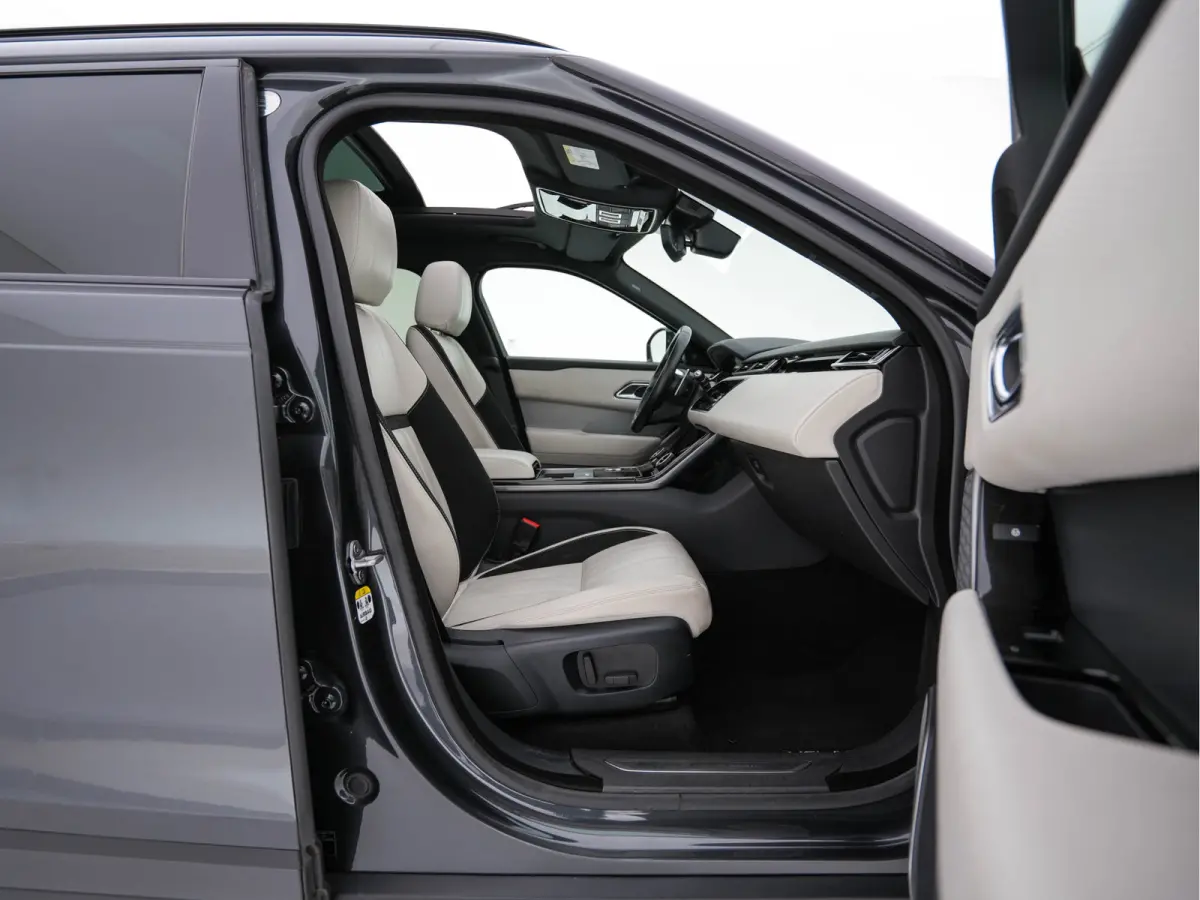 2.0 I4 AWD R-Dynamic HSE Aut. *PANO | LEATHER | FULL-LED | MEMORY-PACK | BLINDSPOT | MERIDIAN-SURROUND | DIGI-COCKPIT | CAMERA | KEYLESS | HEATED-COMFORTSEATS | PRIVACYGLASS | SHIFTPADDLES |