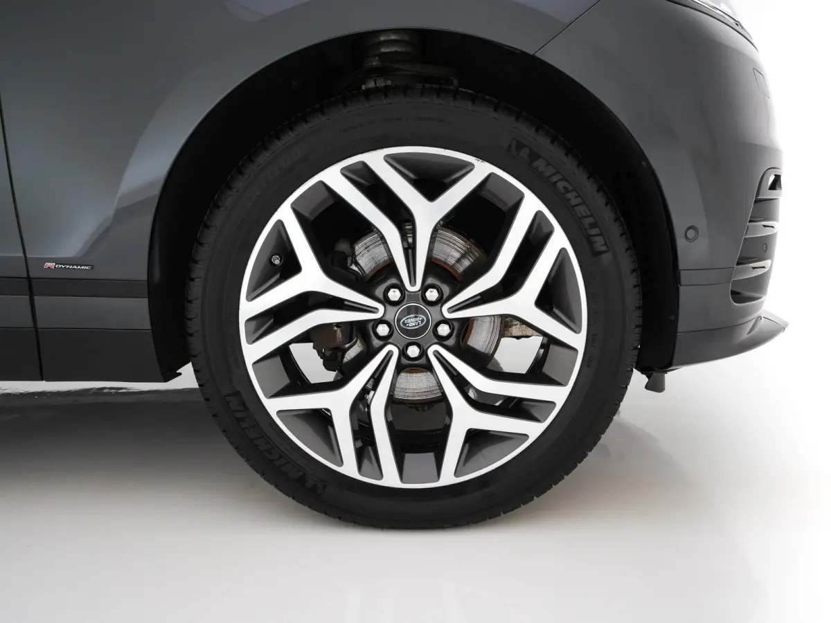 2.0 I4 AWD R-Dynamic HSE Aut. *PANO | LEATHER | FULL-LED | MEMORY-PACK | BLINDSPOT | MERIDIAN-SURROUND | DIGI-COCKPIT | CAMERA | KEYLESS | HEATED-COMFORTSEATS | PRIVACYGLASS | SHIFTPADDLES |