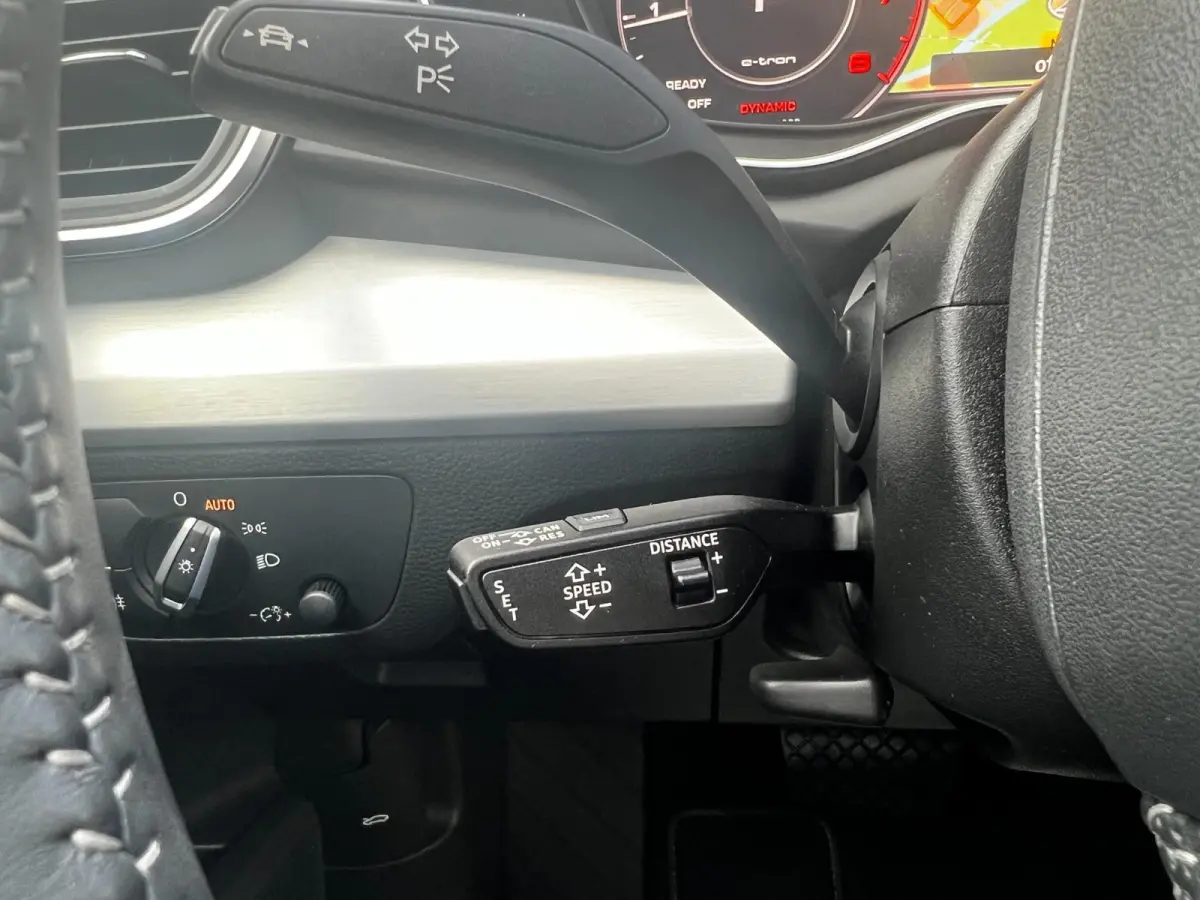 55 TFSI e quattro Competition 367PK SOH-TEST/PANO/V-COCKPIT/DAB/BOSE/CARPLAY///