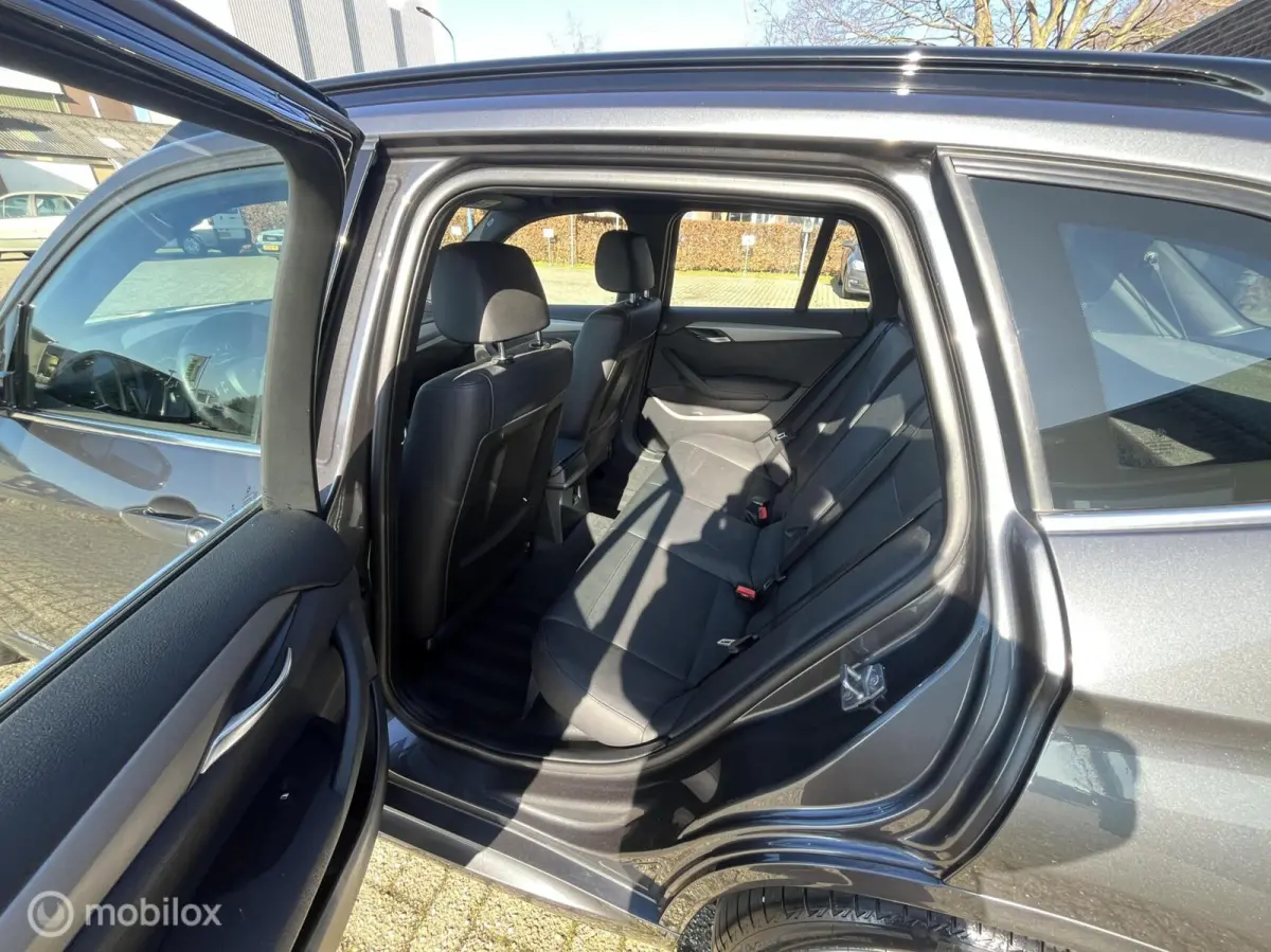 sDrive20i High Executive | M Sportpakket, NL-auto