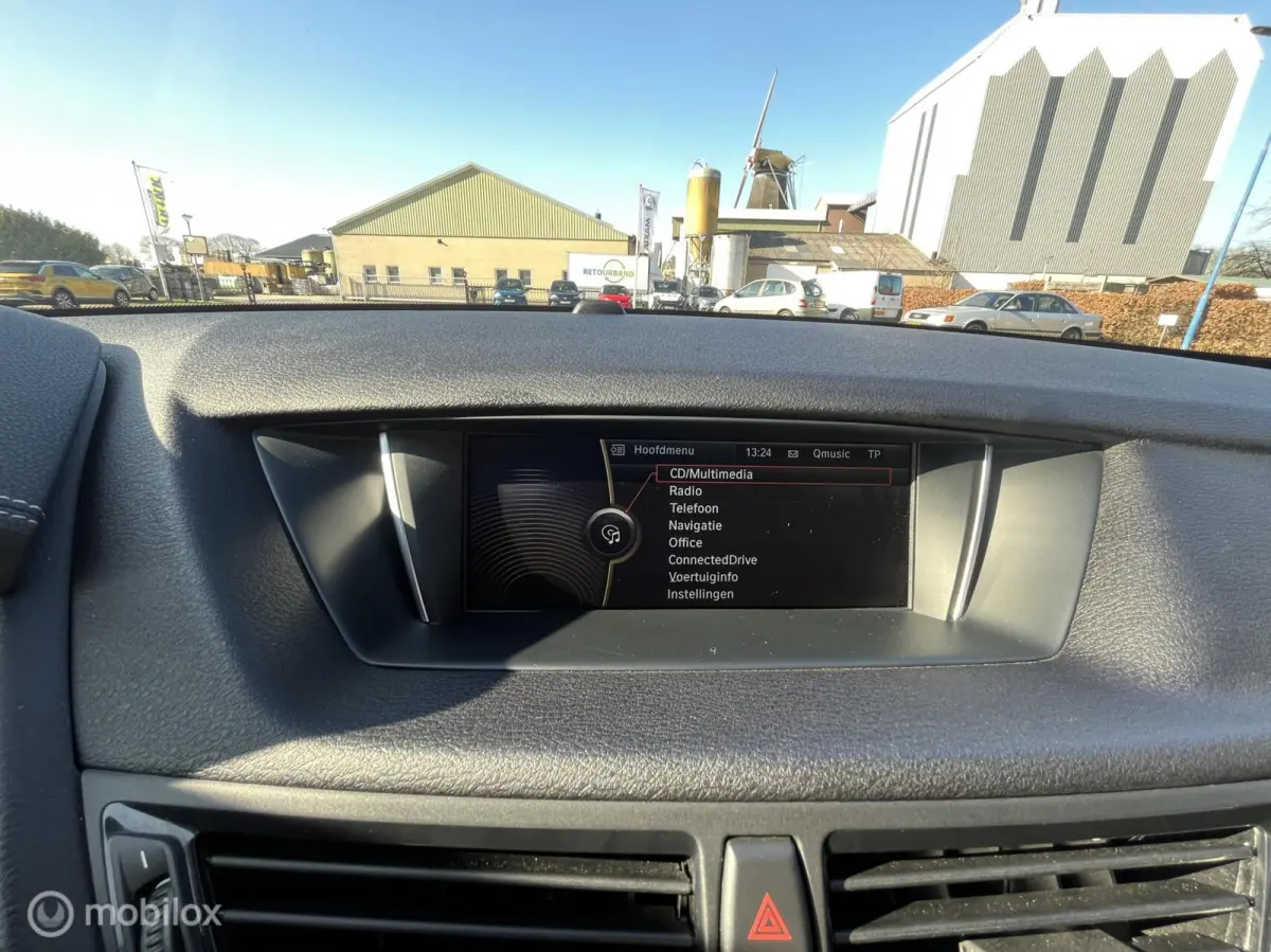 sDrive20i High Executive | M Sportpakket, NL-auto