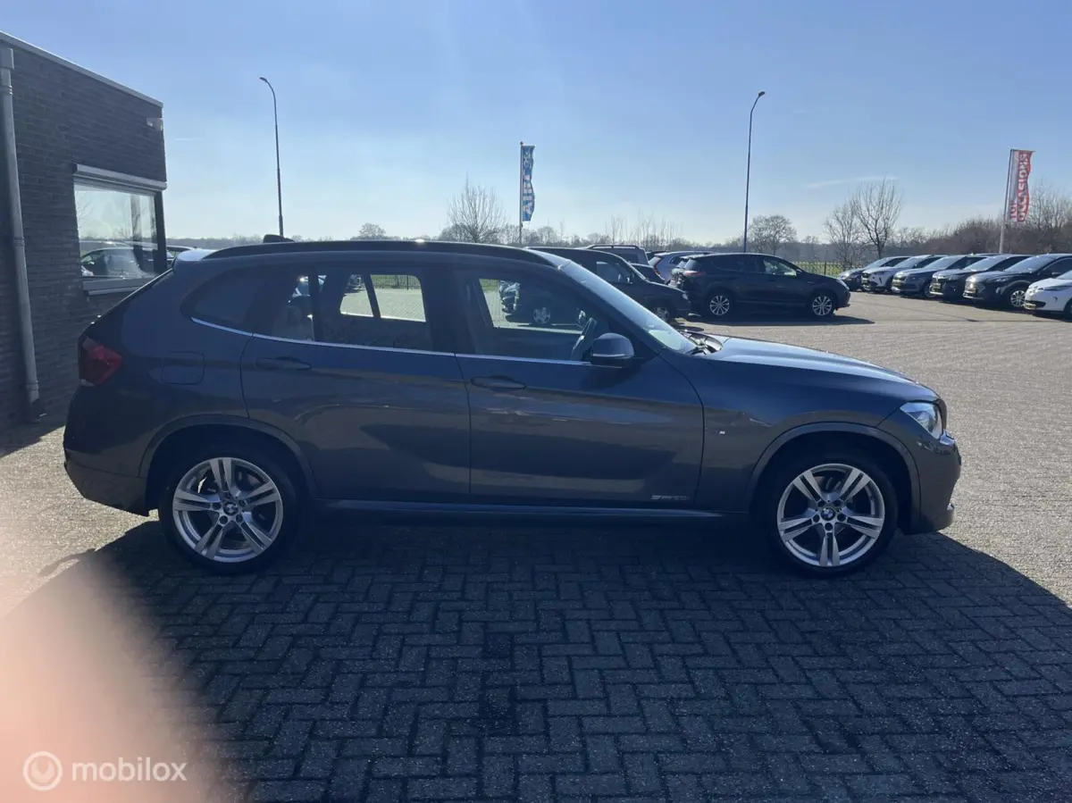 sDrive20i High Executive | M Sportpakket, NL-auto