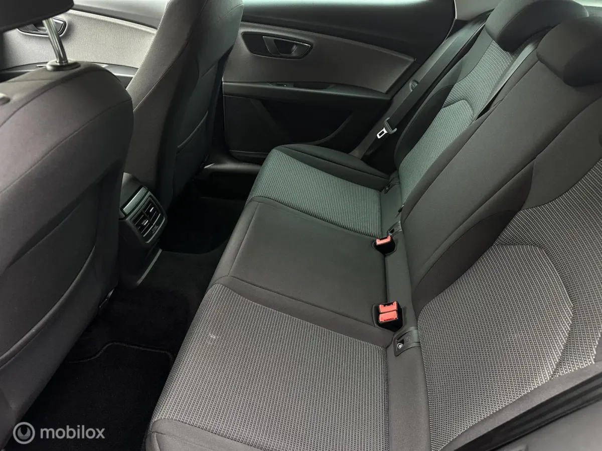1.0 EcoTSI Style Business Intense