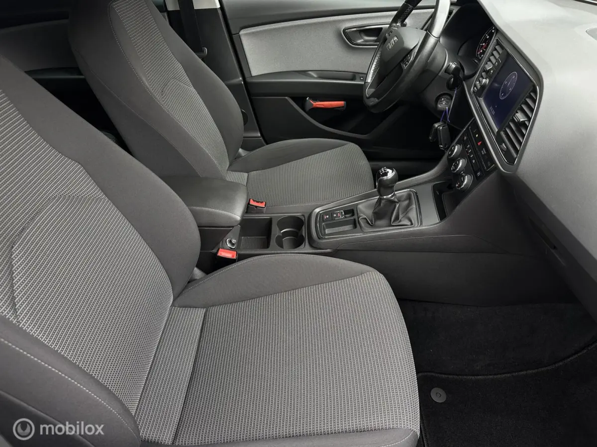 1.0 EcoTSI Style Business Intense