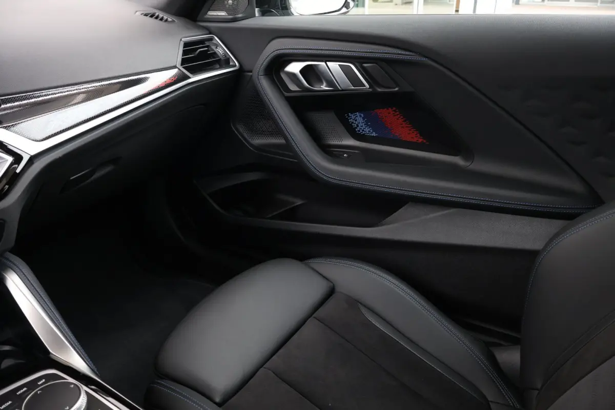 M240i xDrive Coupé / M-Sportpakket Pro / Comfort Access / Parking Assistent Plus / Stoelverwarming / Stuurwiel verwarming / 19'' LM /