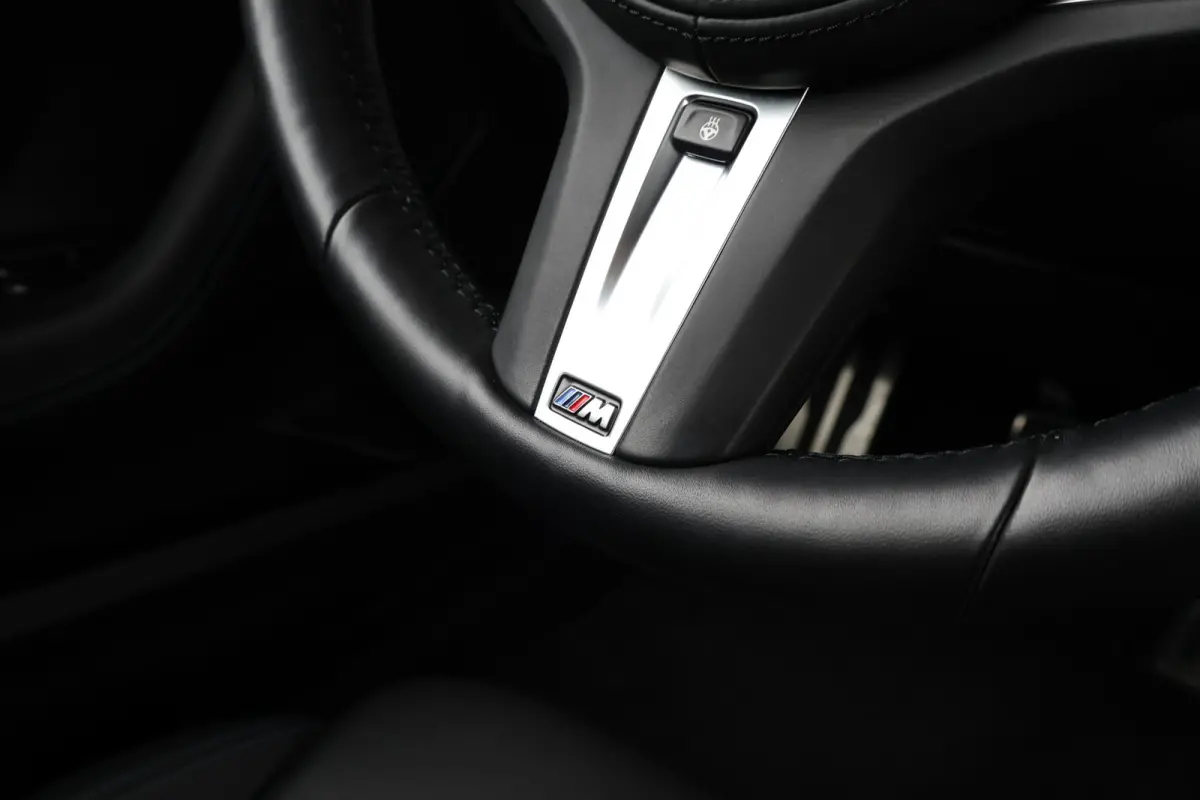 M240i xDrive Coupé / M-Sportpakket Pro / Comfort Access / Parking Assistent Plus / Stoelverwarming / Stuurwiel verwarming / 19'' LM /