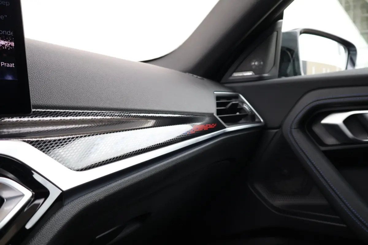 M240i xDrive Coupé / M-Sportpakket Pro / Comfort Access / Parking Assistent Plus / Stoelverwarming / Stuurwiel verwarming / 19'' LM /