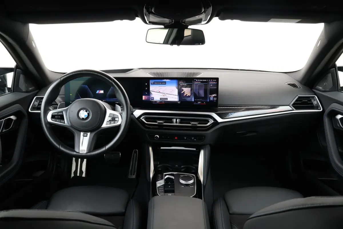 M240i xDrive Coupé / M-Sportpakket Pro / Comfort Access / Parking Assistent Plus / Stoelverwarming / Stuurwiel verwarming / 19'' LM /