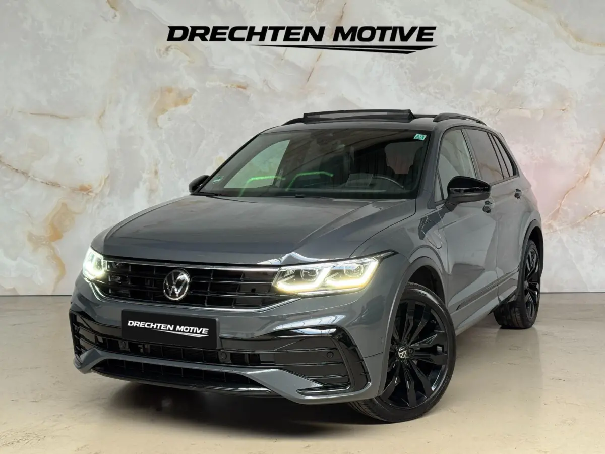 1.4 TSI eHybrid R-Line / Pano / 360 / Led /