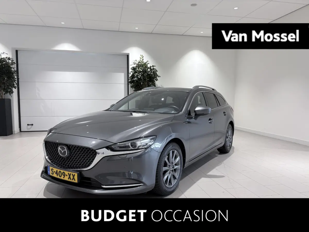 2.5 SkyActiv-G 194 Signature Metaalkleur | Trekhaak | Achterbank verwarmd | Airco | Audio Installatie Premium | Autonomous Emergency Braking | Bluetooth Telefoonverbinding | Cruise Control A