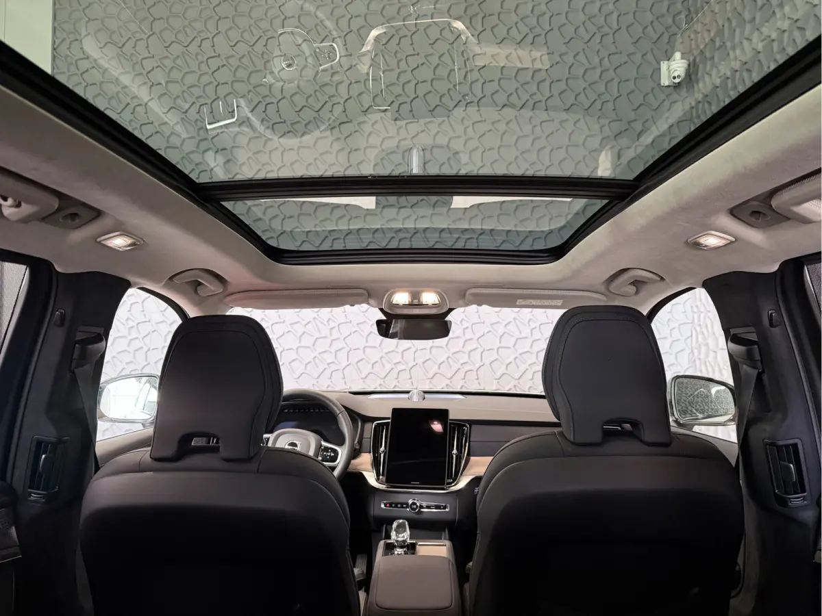 2.0 T8 456 PK PHEV 12/25 AWD 7P ULTRA DARK Bowers & Wilkins LUCHTVERING SCHUIFDAK SCHUIFDAK 21''LMV STOEL/STUUR.VERW PANORAMA STANDKACHEL HEADUP ✅Top Auto's Wijchen✅ 200 Nieuwe en bijna 