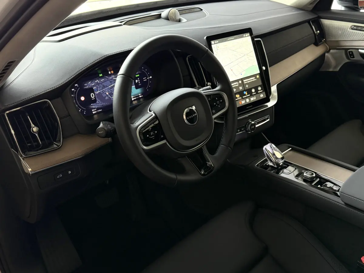 2.0 T8 456PK 12/25 Bowers & Wilkins LUCHTVERING 12/25 ALCANTARA.HEMEL AWD 7P ULTRA DARK SCHUIFDAK 21''LMV STOEL/STUUR.VERW PANORAMA STANDKACHEL HEADUP ✅Top Auto's Wijchen✅ 170 Nieuwe en 