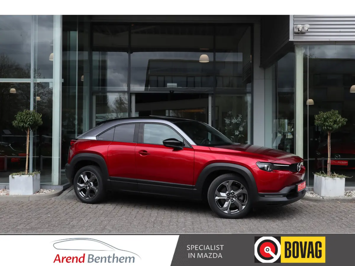 e-Skyactiv EV 145 Luxury Modern 360 Camera / Schuif-kanteldak / Bose / LED / Navi / Cruise