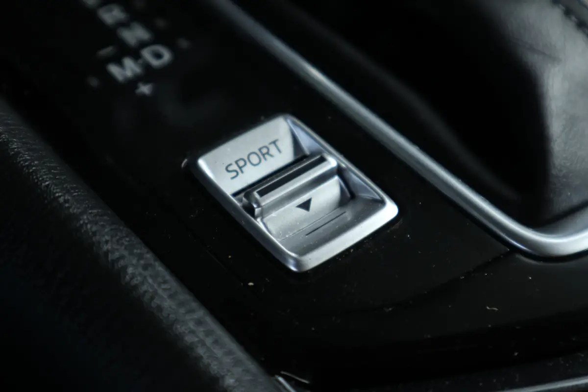 2.0 SkyActiv-G 165 Automaat / Leer / Bose / Navi  / Clima / Cruise