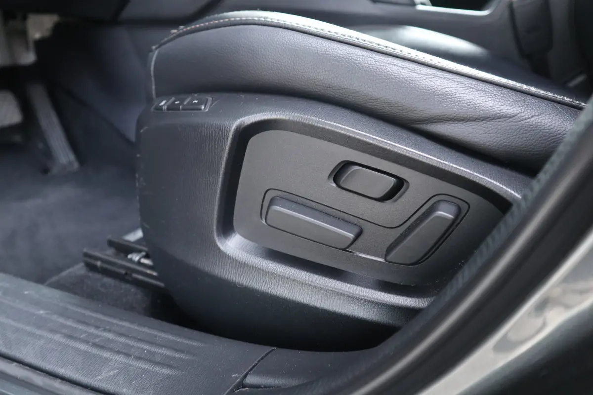 2.0 SkyActiv-G 165 Automaat / Leer / Bose / Navi  / Clima / Cruise