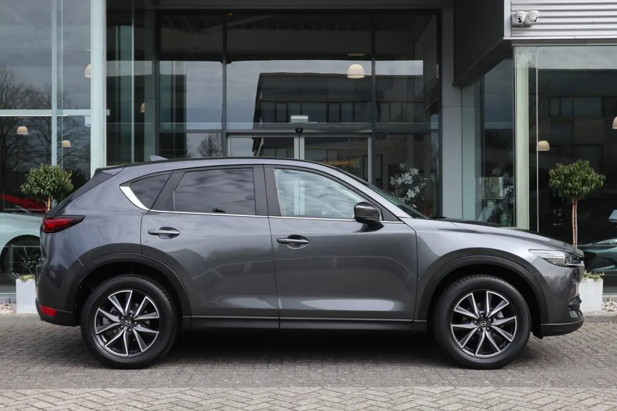 2.0 SkyActiv-G 165 Automaat / Leer / Bose / Navi  / Clima / Cruise