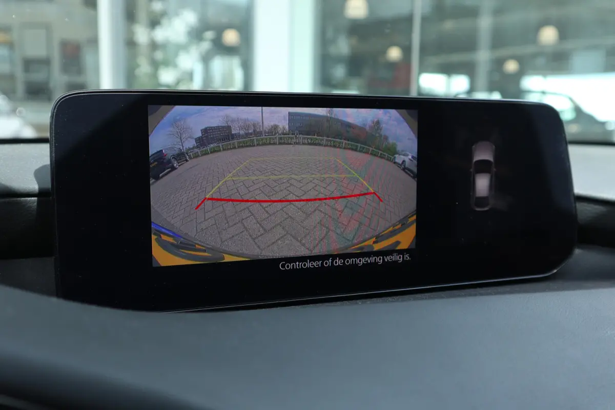 2.0 e-SkyActiv-X M Hybrid 186 Homura Camera / Head-up / LED / Navi / Clima / Cruise