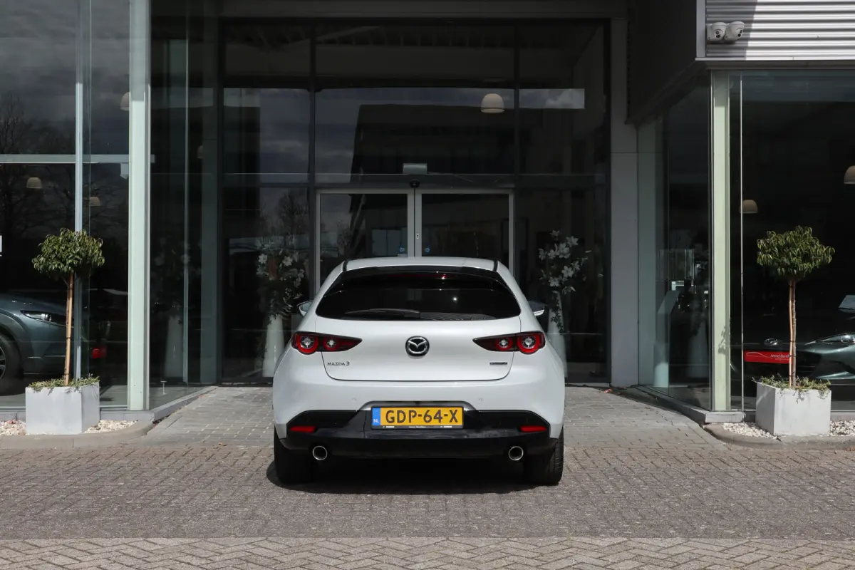 2.0 e-SkyActiv-X M Hybrid 186 Homura Camera / Head-up / LED / Navi / Clima / Cruise