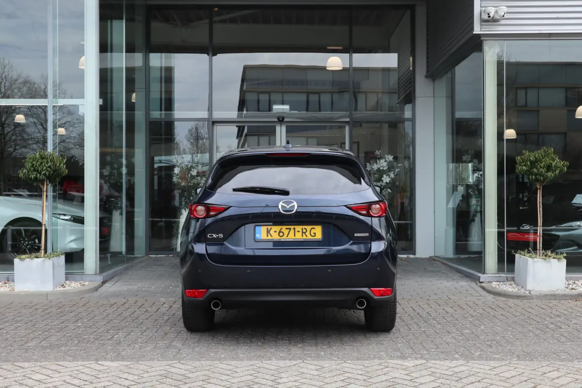 2.0 SkyActiv-G 165 Luxury Automaat / Schuifdak / Leer / Bose / Clima / Navi / Cruise